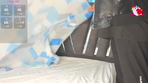 B L A C K  R O S E  online show from February 3, 11:42 am