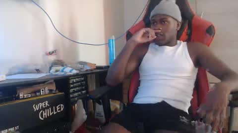 Black online show from March 3, 6:59 pm