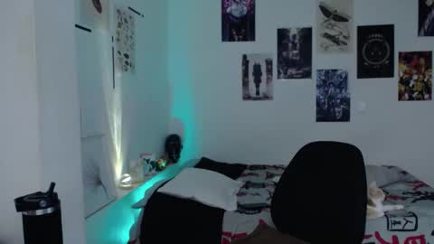 Bryan  online show from February 10, 4:52 am