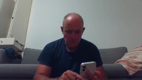 Snapshot of blackdog71 chatting on January 11, 10:51 am blackdog71 online show from January 11, 10:51 am