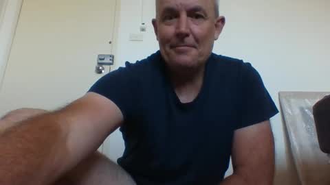 Snapshot of blackdog71 chatting on January 19, 9:45 pm blackdog71 online show from January 19, 9:45 pm