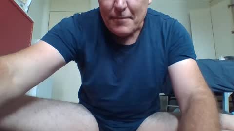 Snapshot of blackdog71 chatting on December 30, 9:40 pm blackdog71 online show from December 30, 9:40 pm