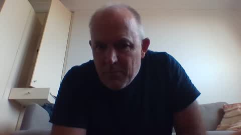 Snapshot of blackdog71 chatting on January 12, 8:57 pm blackdog71 online show from January 12, 8:57 pm