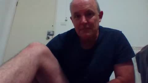 Snapshot of blackdog71 chatting on January 27, 10:06 am blackdog71 online show from January 27, 10:06 am