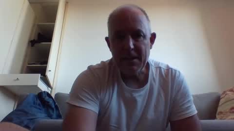 Snapshot of blackdog71 chatting on February 16, 9:27 pm blackdog71 online show from February 16, 9:27 pm