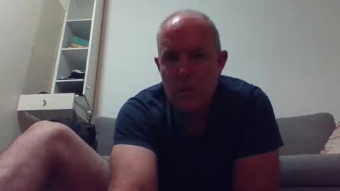 Snapshot of blackdog71 chatting on February 22, 10:40 am blackdog71 online show from February 22, 10:40 am