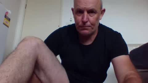 Snapshot of blackdog71 chatting on March 5, 9:50 pm blackdog71 online show from March 5, 9:50 pm