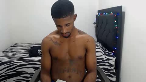 blackhorseet online show from April 21, 4:29 am