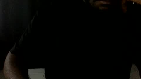 Snapshot of blackpirate25 chatting on October 25, 12:07 pm blackpirate25 online show from October 25, 12:07 pm