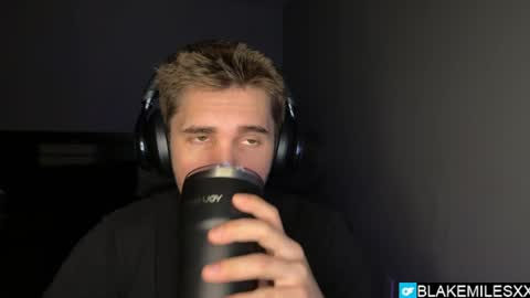Blake Miles online show from May 17, 1:58 am