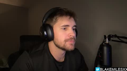 Blake Miles online show from December 22, 3:47 am