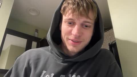 Beau online show from March 13, 3:47 am