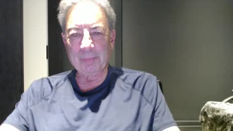 Snapshot of blueisles chatting on September 9, 12:21 am blueisles online show from September 9, 12:21 am