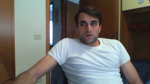 bluejoee online show from November 30, 8:27 am