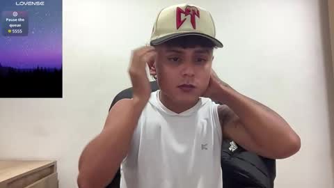 Bob  INDEPENDENT MODEL online show from February 15, 7:25 am