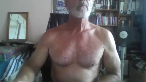 Bobbgud online show from December 2, 1:36 pm