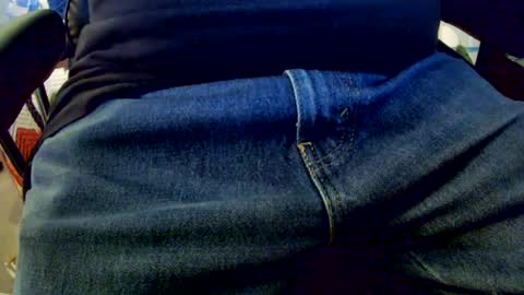 Snapshot of bobbie420_ chatting on February 21, 3:01 am bobbie420_ online show from February 21, 3:01 am