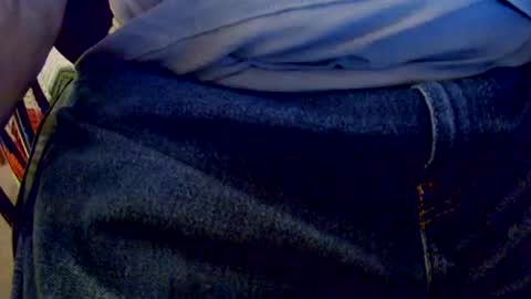 Snapshot of bobbie420_ chatting on January 14, 3:01 am bobbie420_ online show from January 14, 3:01 am