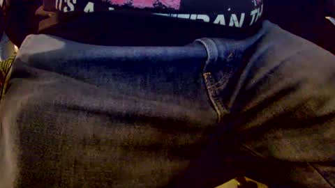 Snapshot of bobbie420_ chatting on January 13, 3:23 am bobbie420_ online show from January 13, 3:23 am