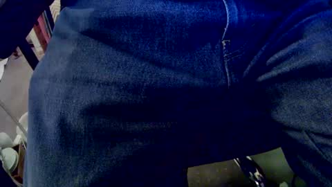 Snapshot of bobbie420_ chatting on January 18, 2:40 am bobbie420_ online show from January 18, 2:40 am