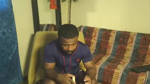 kevin hart online show from April 21, 2:56 pm