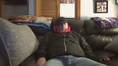 bostonguy1969 online show from February 13, 9:28 pm