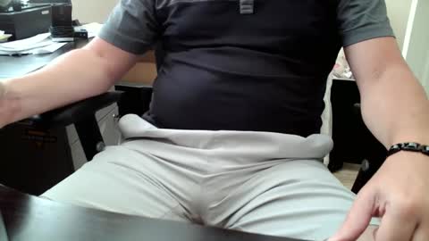 bourbonman144 online show from September 19, 10:42 pm