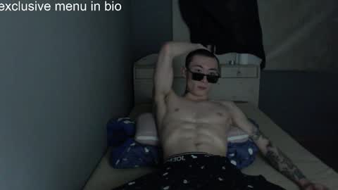 boxman556990 online show from March 3, 9:54 pm