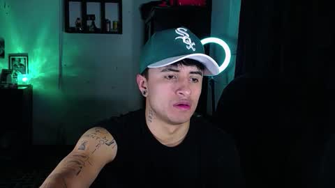 boy_nauthy online show from January 8, 12:16 am