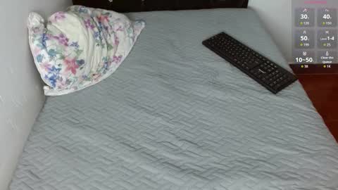 boyg_hots online show from December 5, 10:17 pm