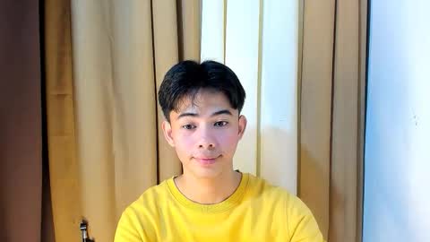 HI IM JAMES DONT FORGET GIVE ME THUMBS UP AND JOIN TO MY FANCLUB online show from April 14, 5:51 am