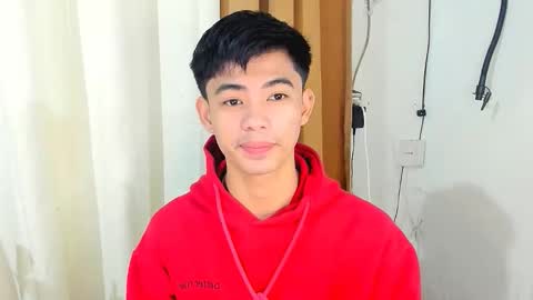 HI IM JAMES DONT FORGET GIVE ME THUMBS UP AND JOIN TO MY FANCLUB online show from December 2, 11:32 pm