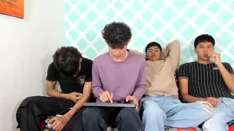 boys4hot_777 online show from January 23, 7:29 pm