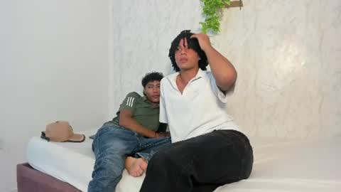 boys_hardroom online show from July 7, 1:27 am