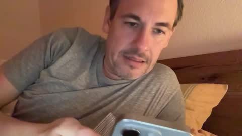 boytoyhh online show from December 15, 10:07 pm