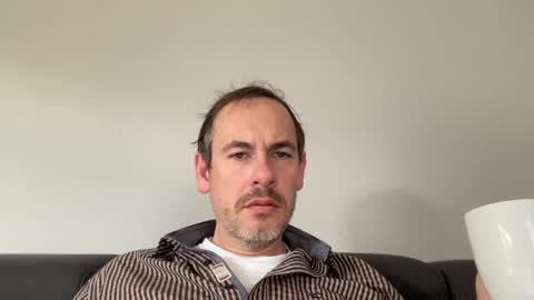 boytoyhh online show from April 25, 7:55 am