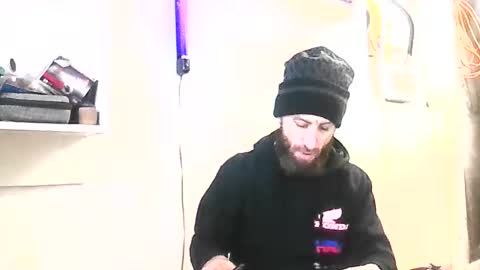 brandonchampagne7 online show from November 14, 9:33 am