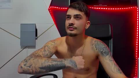 BrandonTateX online show from February 19, 4:58 pm