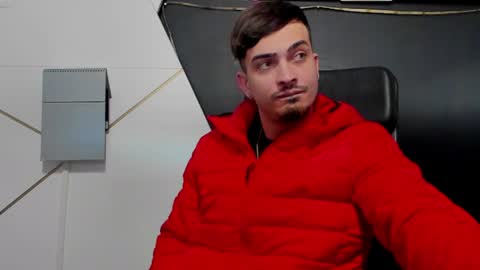 BrandonTateX online show from April 20, 6:05 am