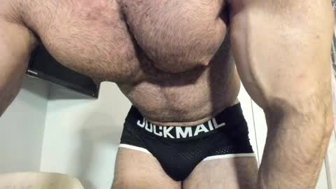bretman_narcissus online show from April 13, 12:39 pm