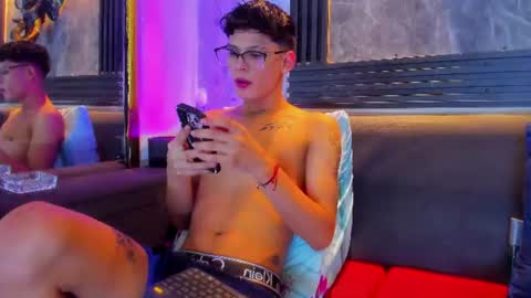brian_hotof1 online show from June 26, 12:08 pm