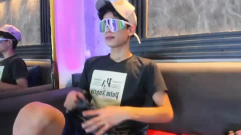 brian_hotof1 online show from June 18, 12:21 pm