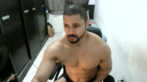 brianaries online show from June 25, 8:57 pm