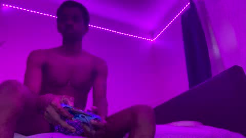 brick280446 online show from March 30, 10:55 pm