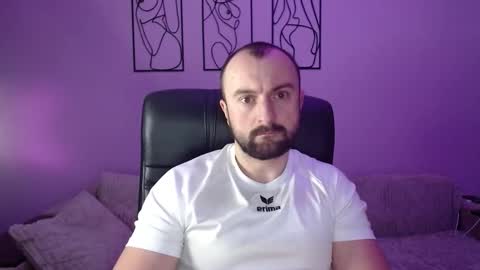 brindlefly69 online show from January 17, 2:53 pm