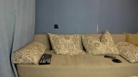 bristlebback online show from March 4, 5:31 pm