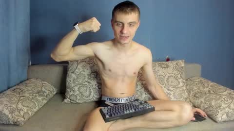 bristlebback online show from December 16, 4:03 pm