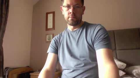 britguy6985 online show from May 8, 7:31 am