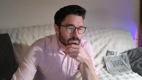 Callum online show from February 8, 6:56 pm