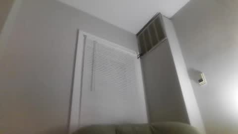 brodyb545755 online show from June 11, 1:38 am